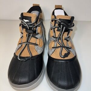 Sorel Black and Tan Winter Boots